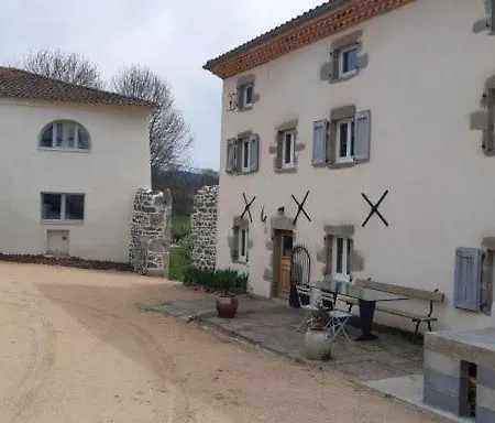 Gite Le Chassagnon-Velivelo Guest house